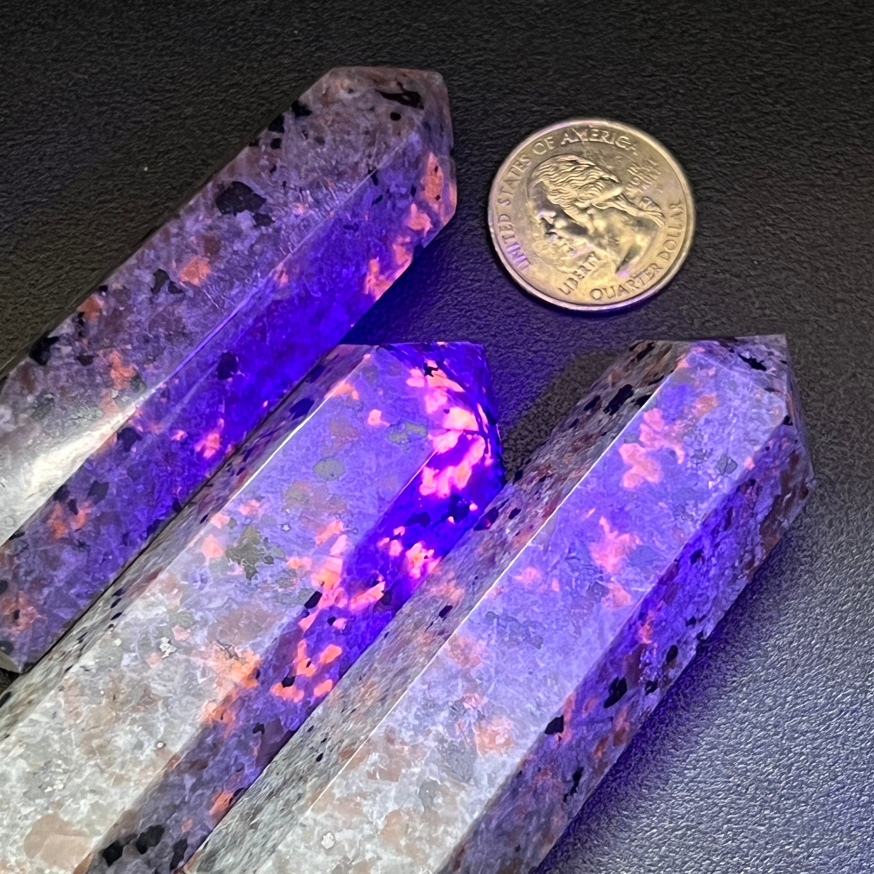 Syenite Standing Point Obelisk Tower (UV Reactive)