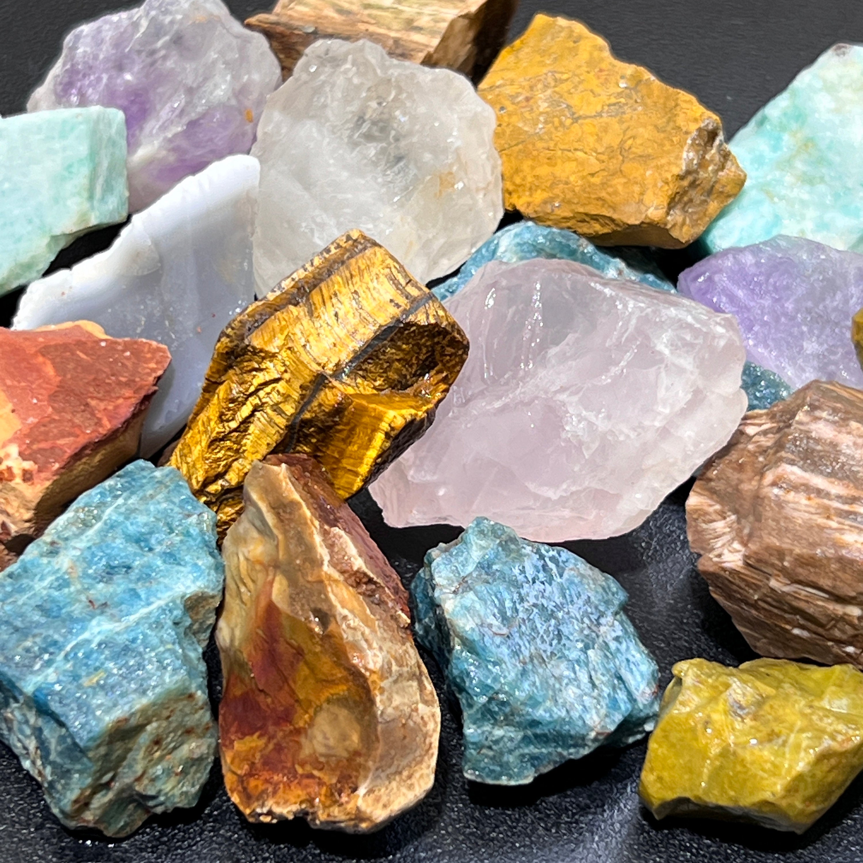 Madagascar Minerals Raw Crystal Mix (1 Kilo)( 2.2 LBs)