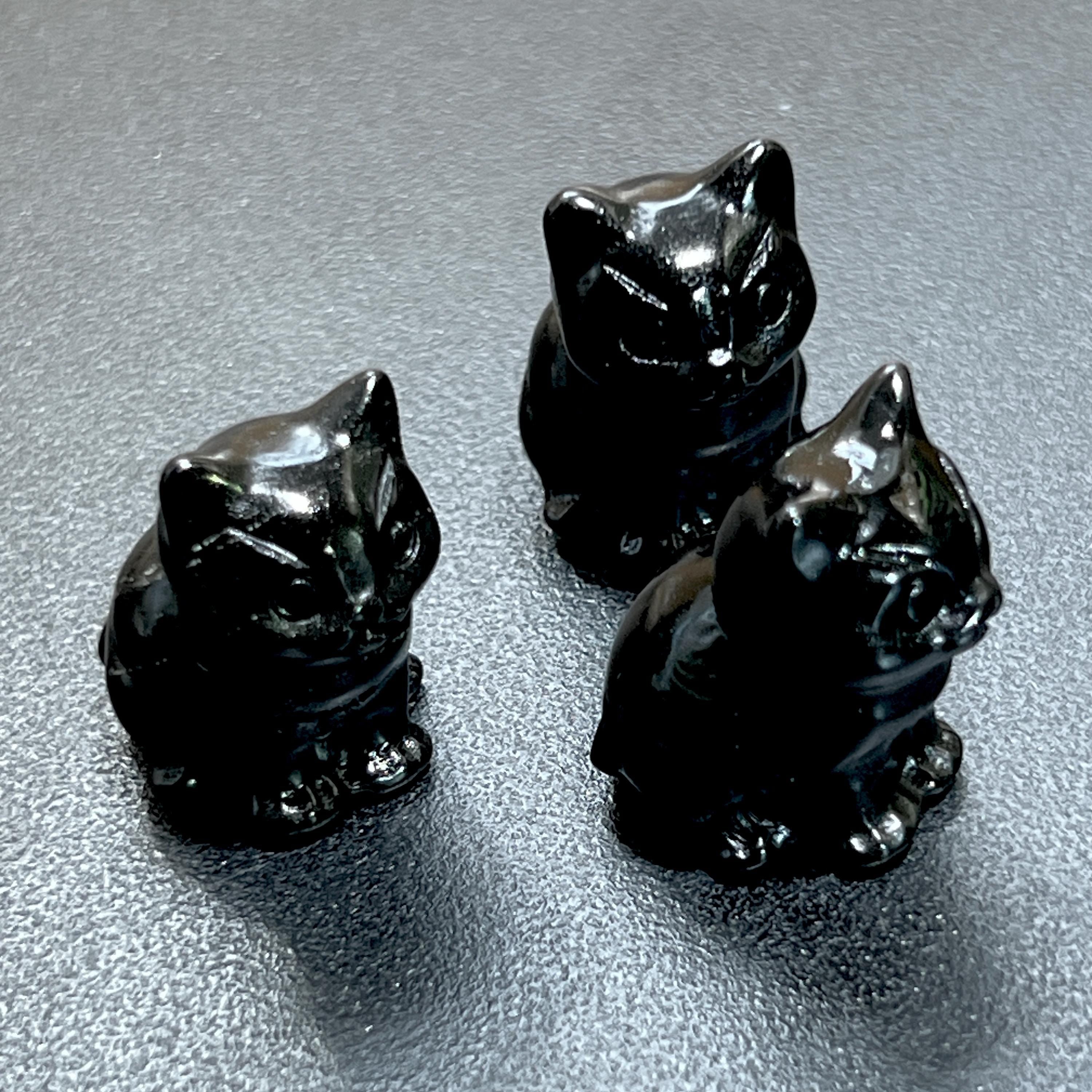 Small Black Obsidian Cat Kitten Carving