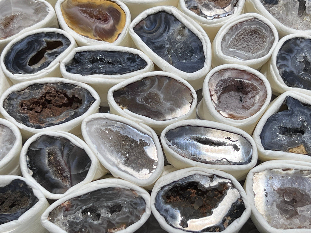 Oco Geode Cut Crystals Box Flat (Avg 3.5 LBs)