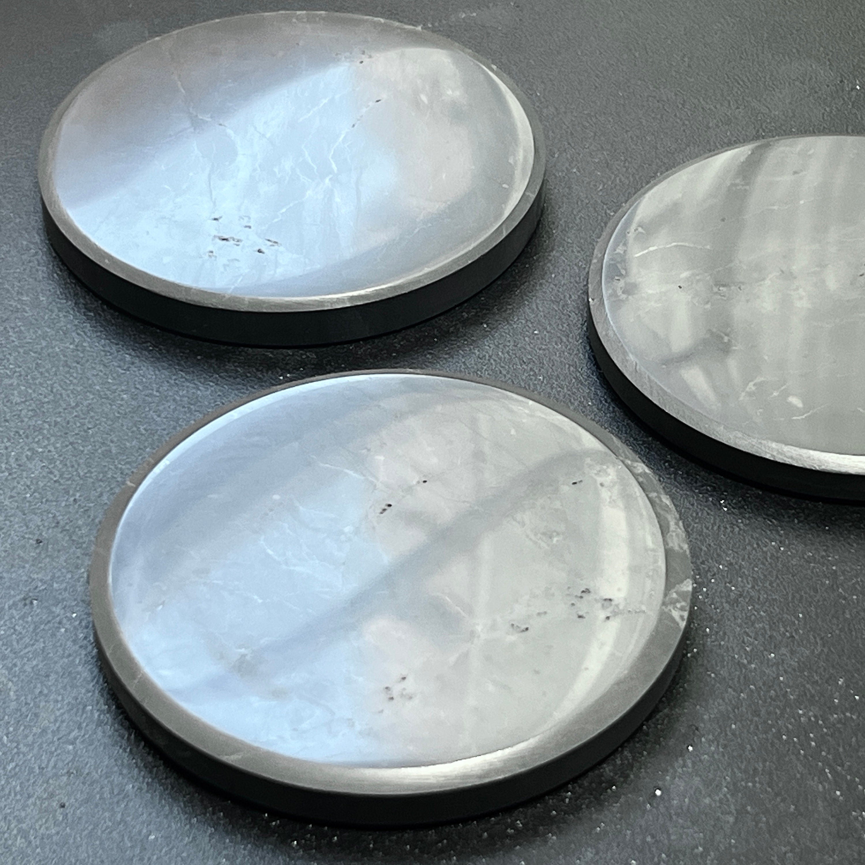 Black Shungite Polished Circle Plate Coaster (3.5 Inch)