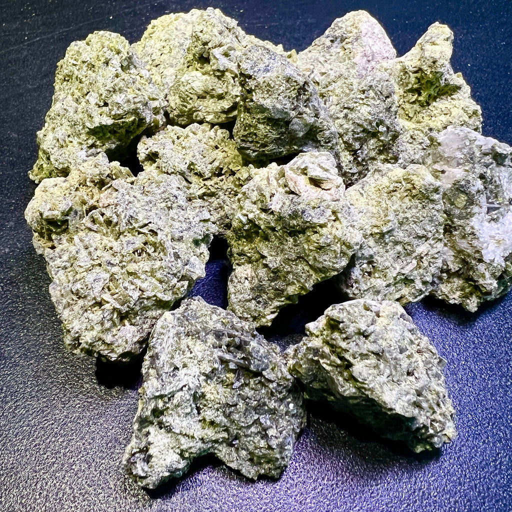 Green Epidote Crystal Rough Raw Stones