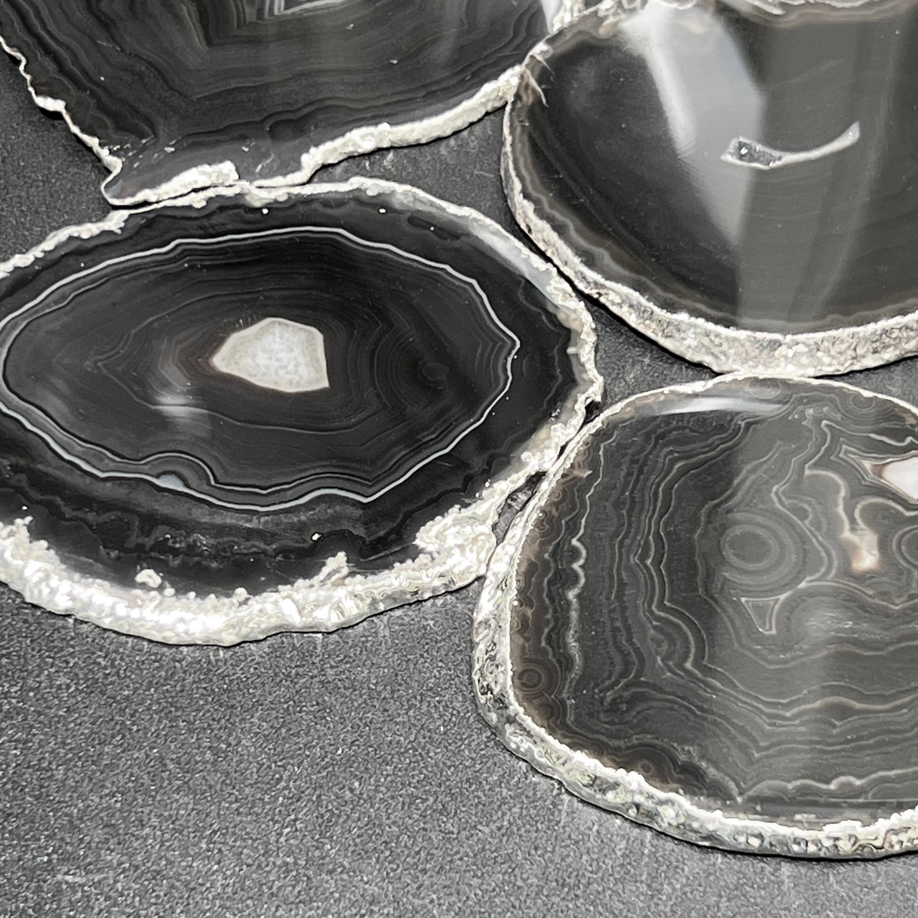 Agate Slice Coaster (Silver Plated, 4-5 Inches)