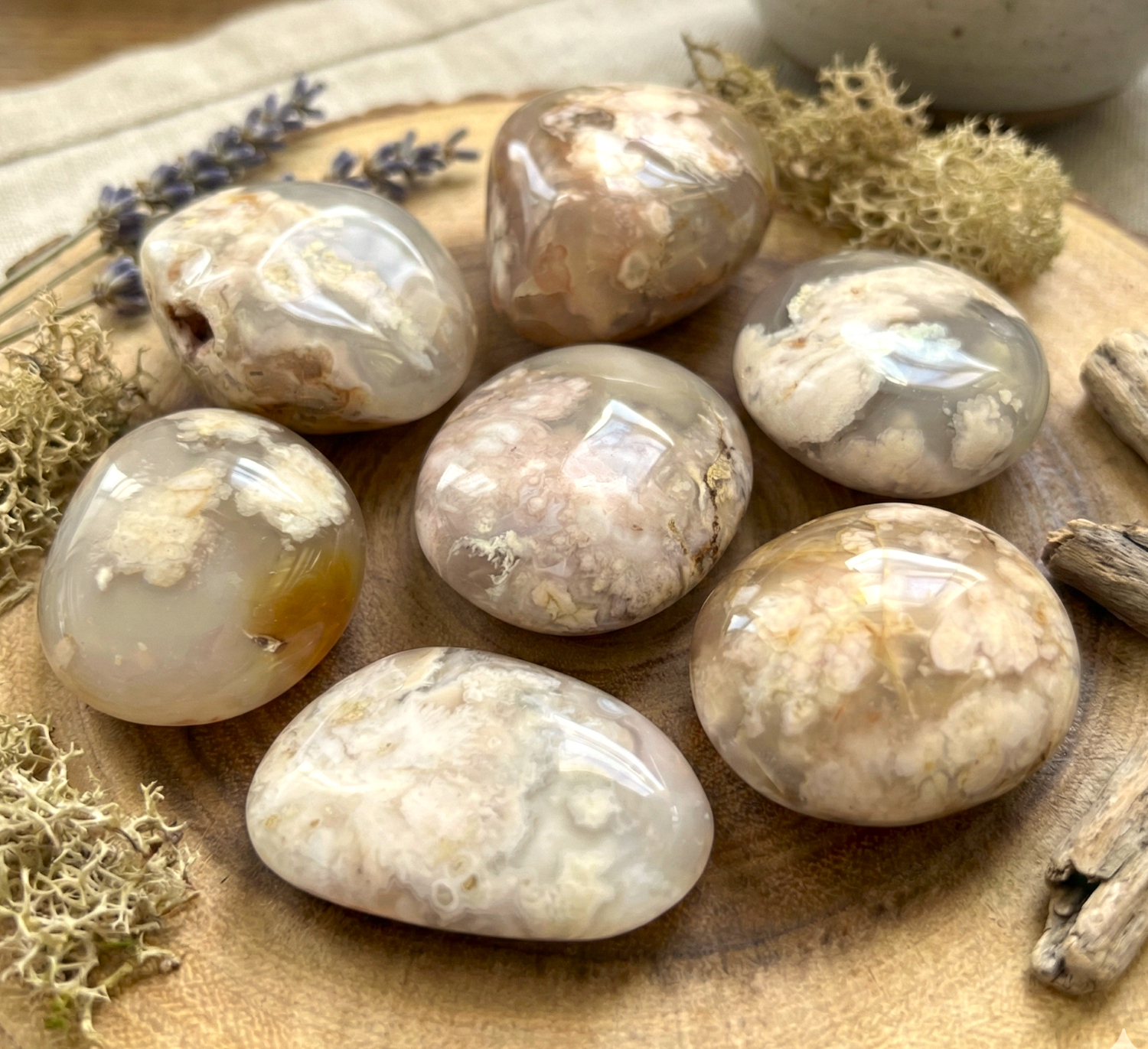 Flower Agate Crystal Palm Stone