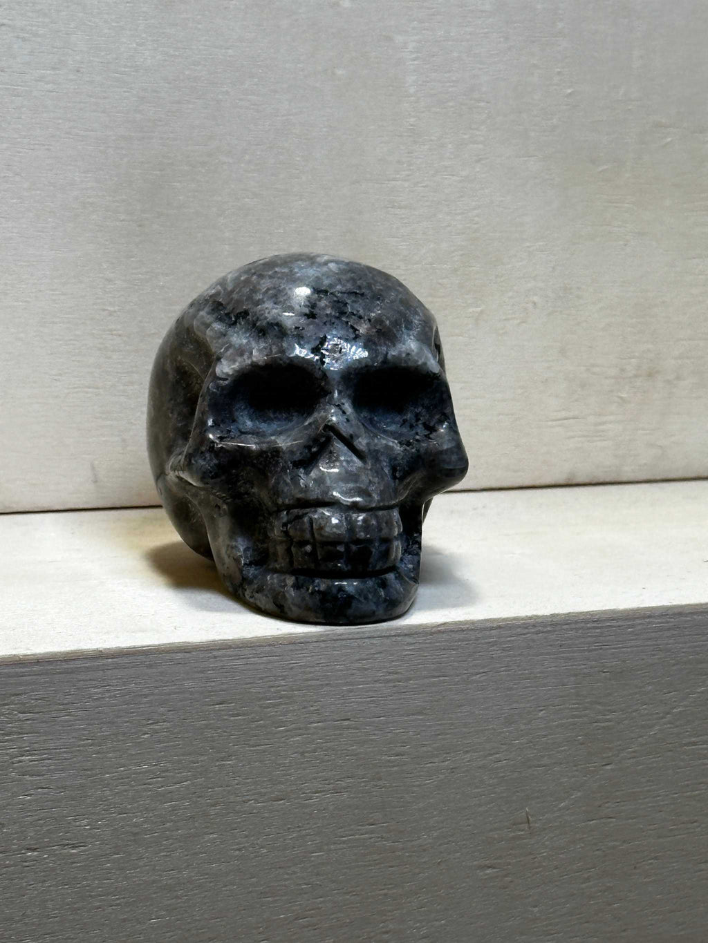 2" Gemstone Skull (Multiple Types)