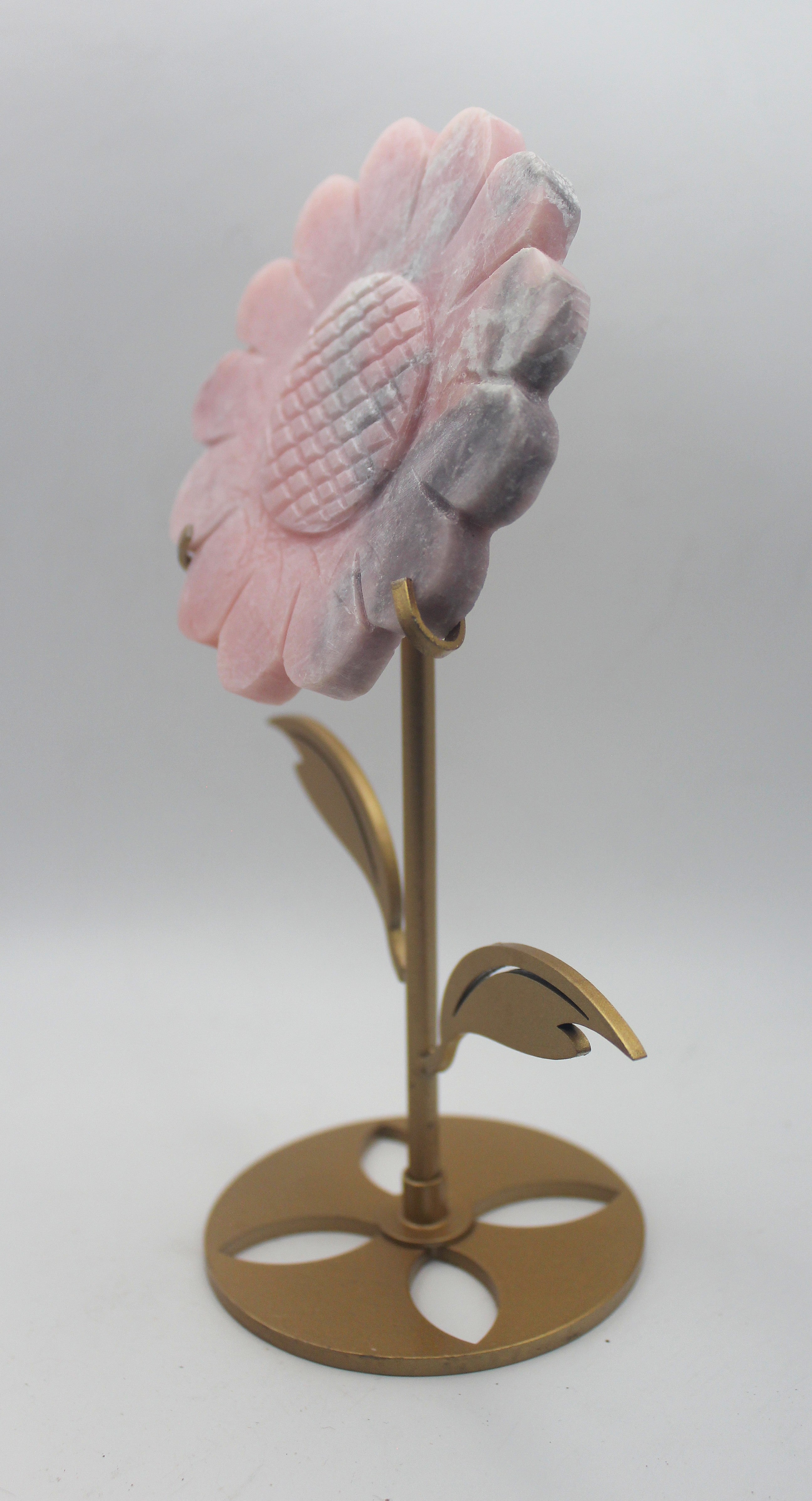 Crystal Sunflower Carving with Metal Stand – Joyful Energy & Meaningful Décor