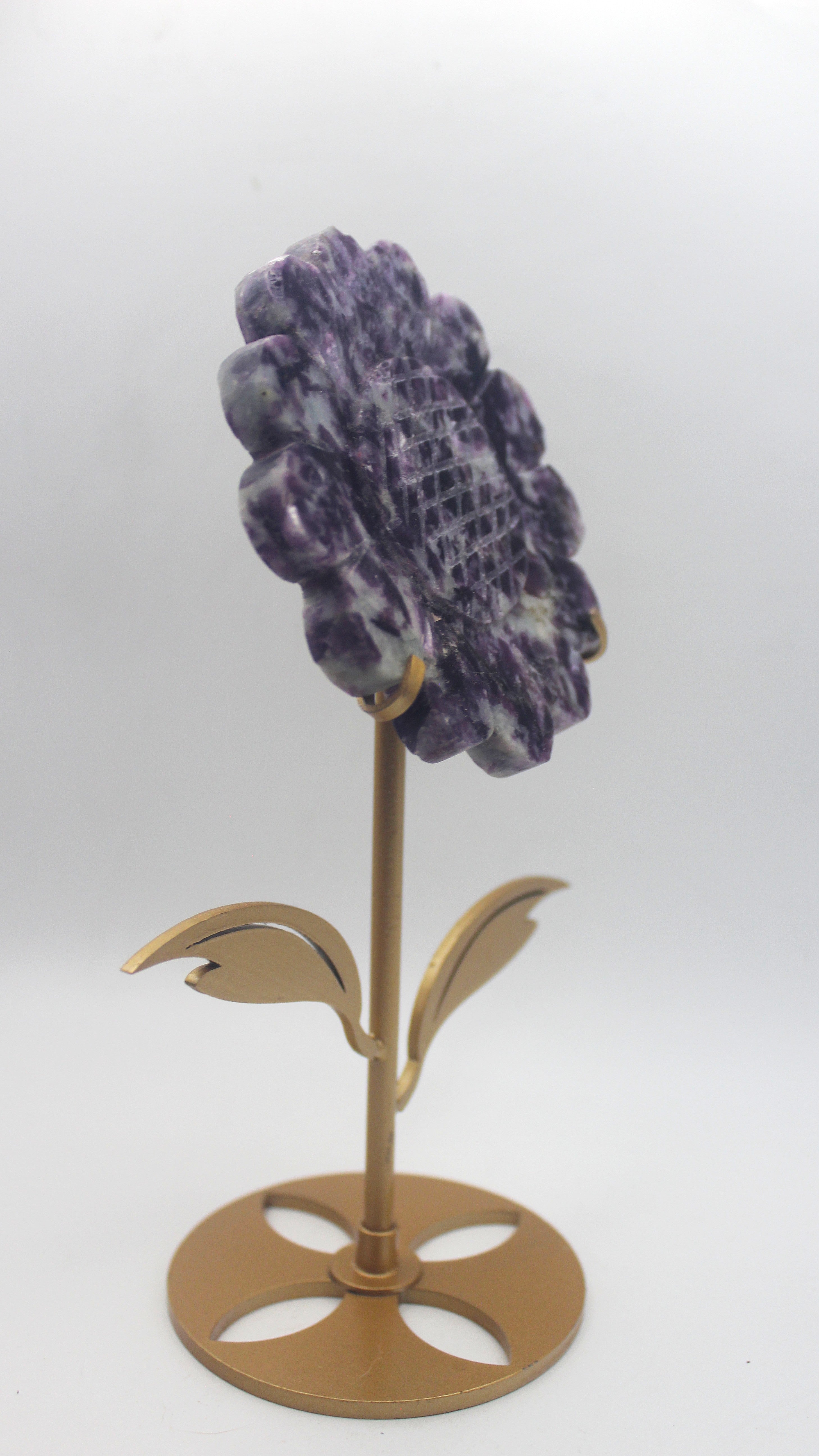 Crystal Sunflower Carving with Metal Stand – Joyful Energy & Meaningful Décor