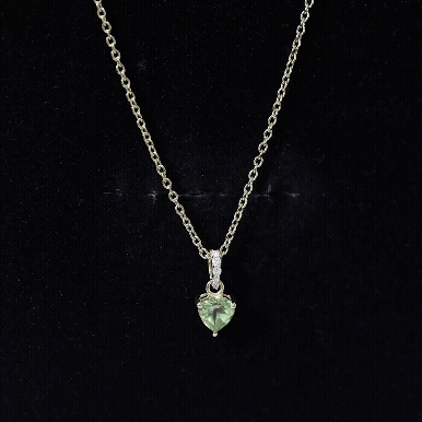 Natural 05 CT Heart Shape Peridot Diamond Pendant Necklace with Chain