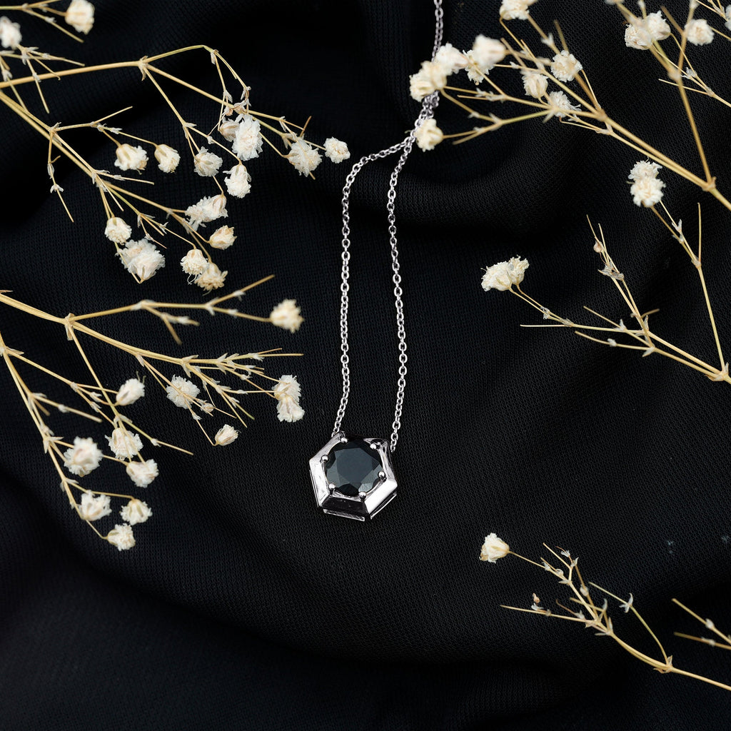 1.25 CT Natural Black Onyx Solitaire Hexagon Pendant in Gold
