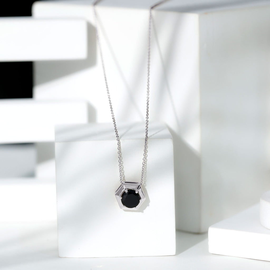 1.25 CT Natural Black Onyx Solitaire Hexagon Pendant in Gold