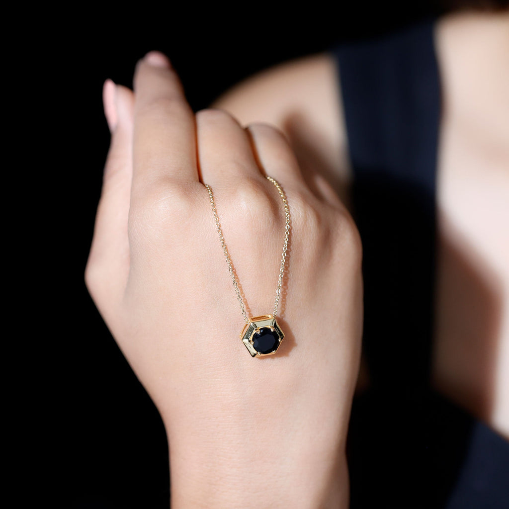 1.25 CT Natural Black Onyx Solitaire Hexagon Pendant in Gold