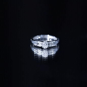 Natural Oval Cut Diamond Solitaire Engagement Ring