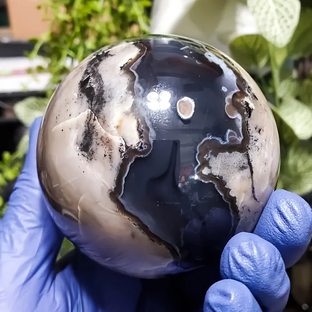 1 UV-Reactive Volcanic Agate Sphere
