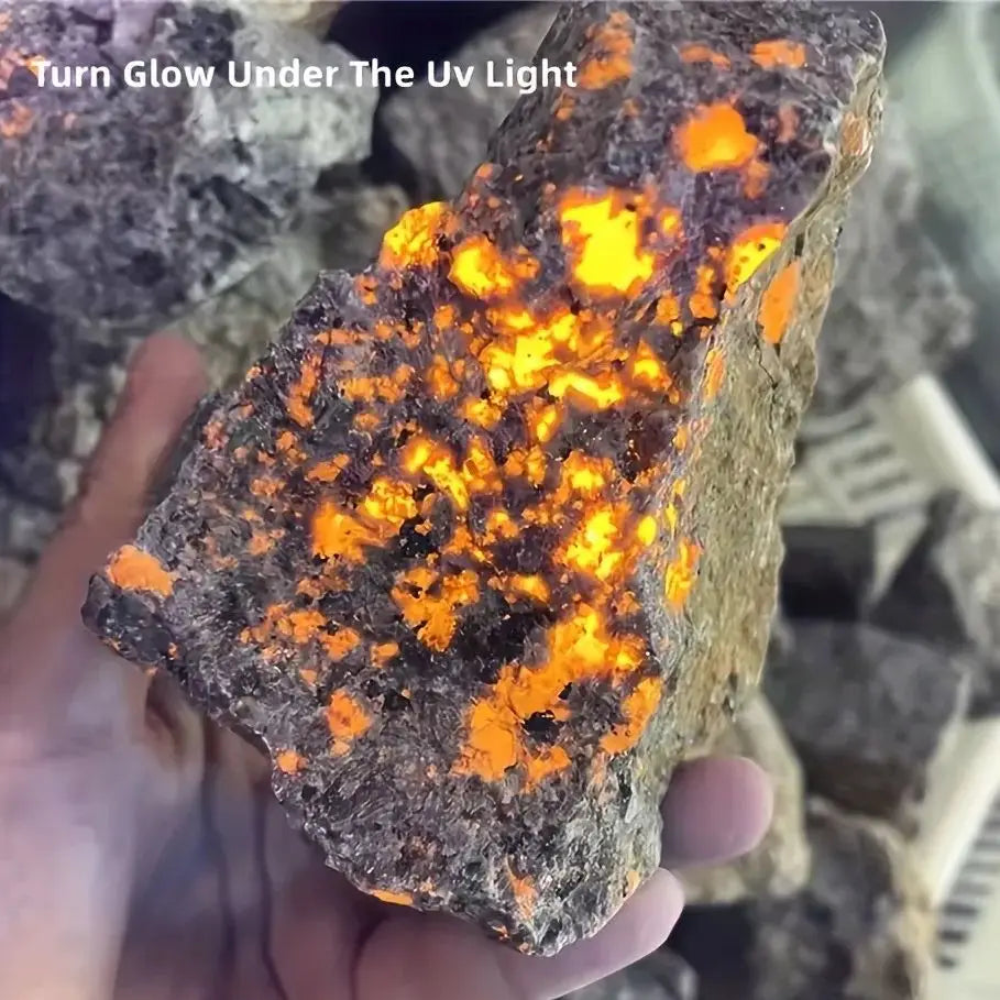 Natural Yooperlite Stone Irregular Unpolished Flame Stone Raw Rock Crystal UV Glow Rough Quartz for Home Decoration