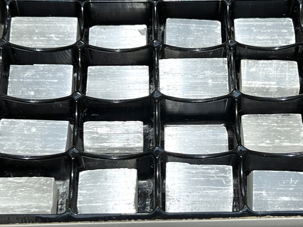 Selenite Raw Crystals (24 Pc) Assorted Box Flat